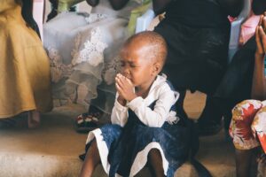 african child praying